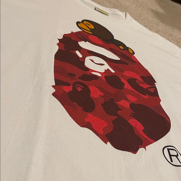 NWOT BAPE RED CAMO TEE JAPAN SZ LARGE - Picture 2 of 6